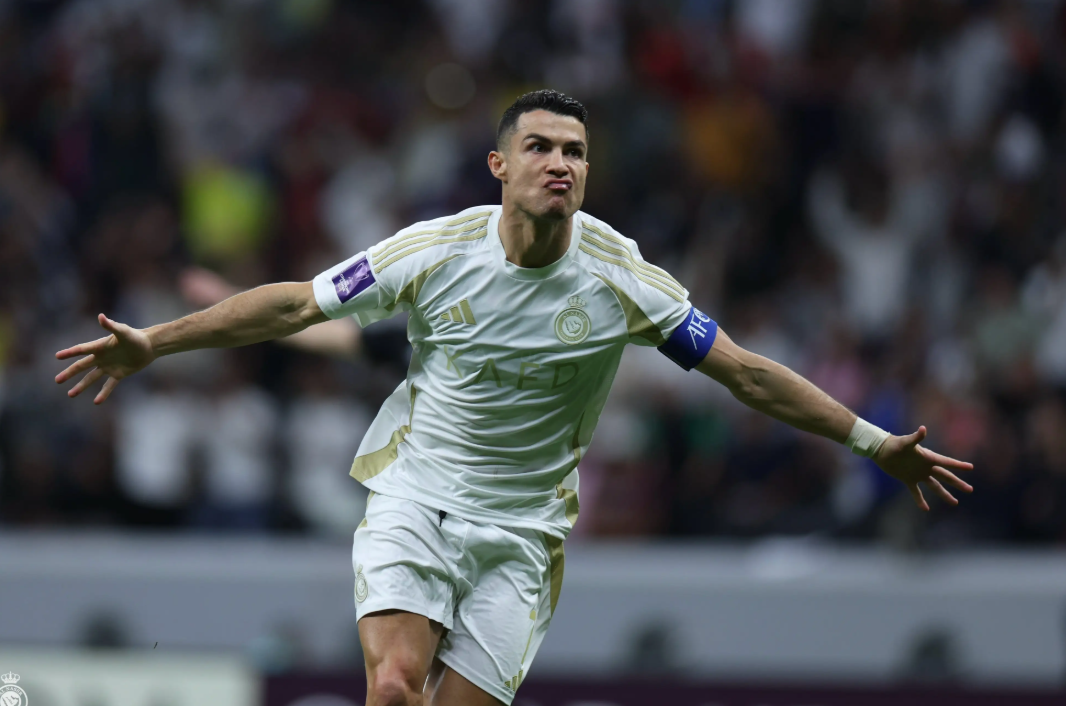 PG-关于C罗连续十场比赛得分超过险胜，湖人不断突破！再创辉煌时刻的信息